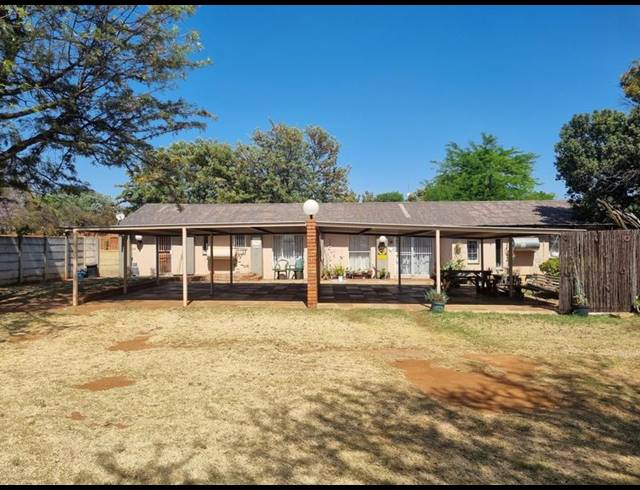 FARM FOR SALE IN MONAVONI AH